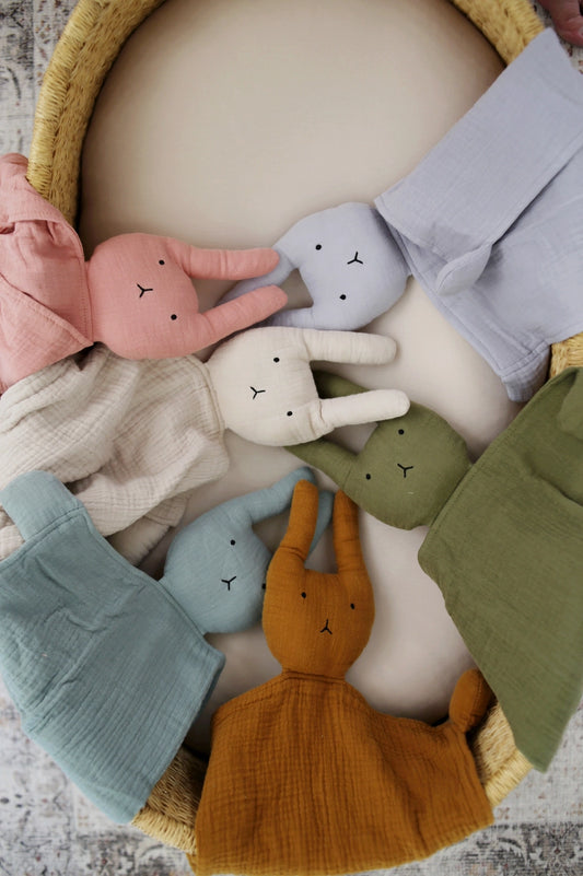 Marlowe & Co - Bunny Lovey Blanket in Assorted Colors