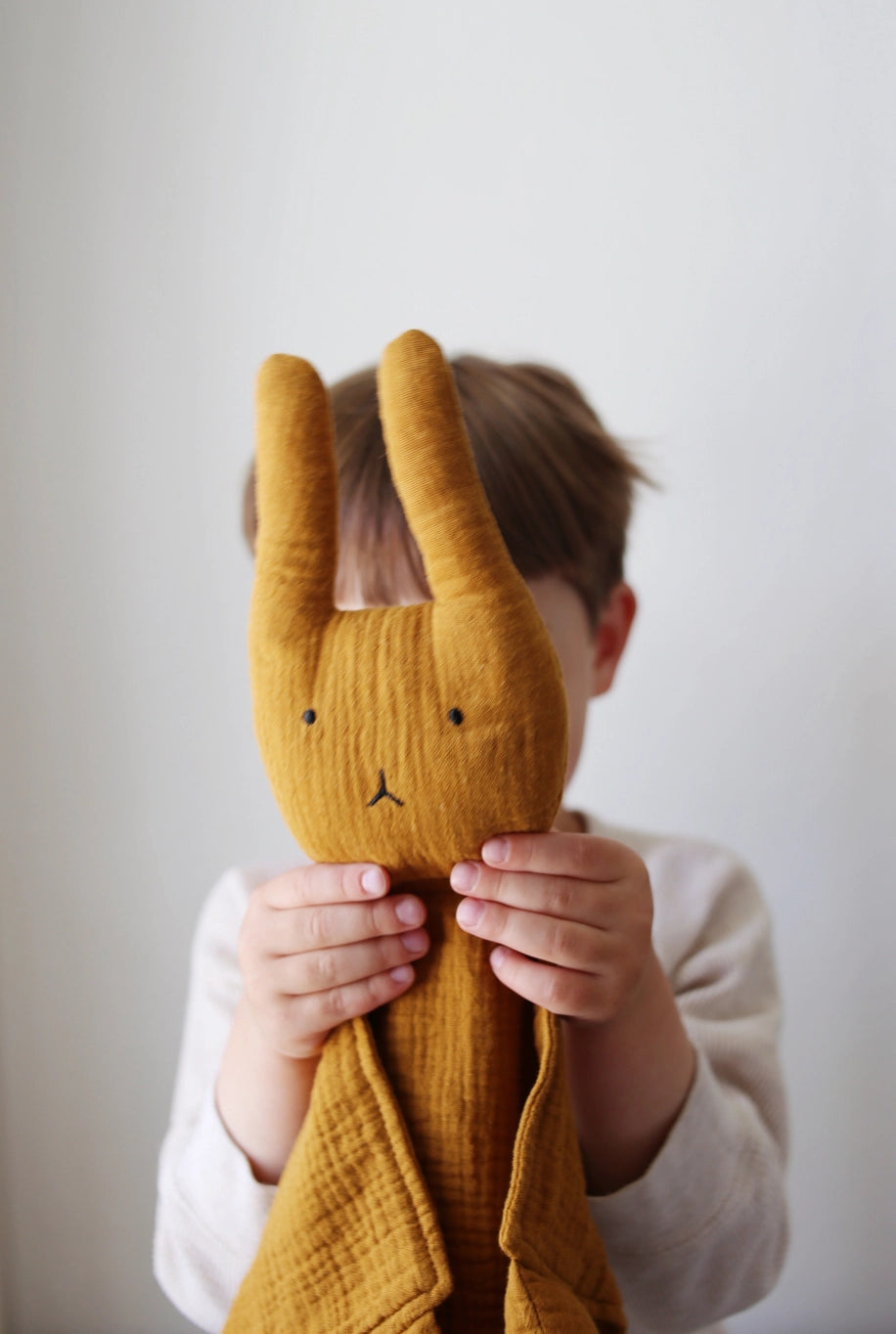 Marlowe & Co - Bunny Lovey Blanket in Assorted Colors