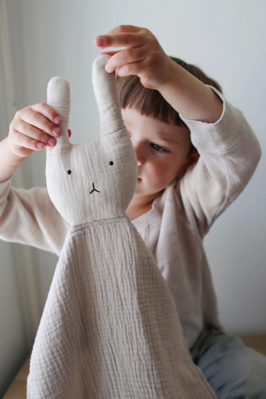 Marlowe & Co - Bunny Lovey Blanket in Assorted Colors
