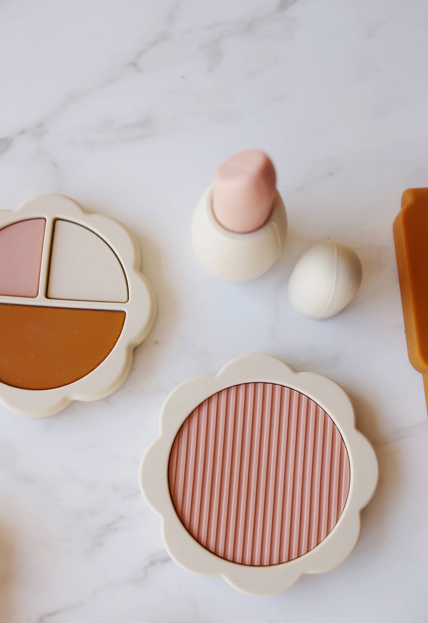 Marlowe & Co - Hair and Makeup Playset
