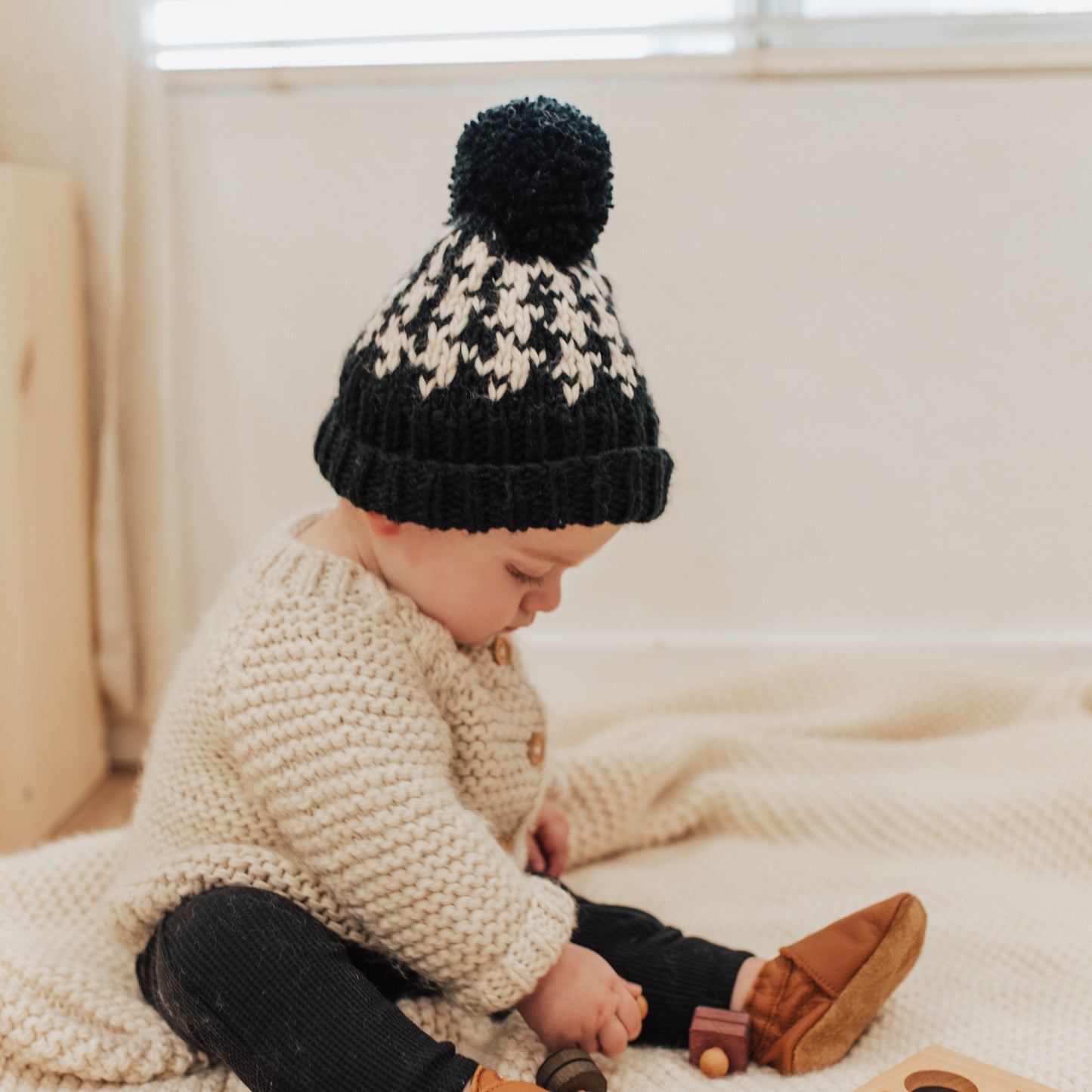 Houndstooth Hand Knit Beanie Hat